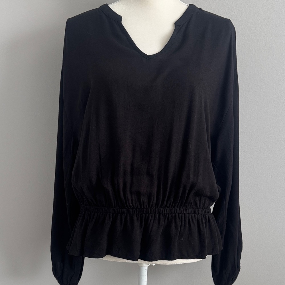 Jennifer Lopez Elegant Black Women's Blouse Size Large